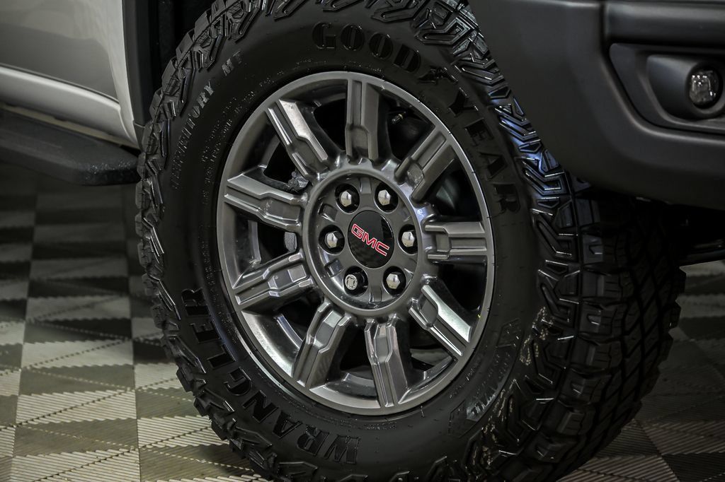 New 2026 GMC Sierra 1500 AT4X AWD/4WD image 3