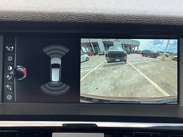 Used 2017 BMW X3 sDrive28i RWD image 18
