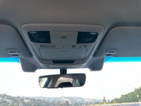 Used 2019 Subaru Outback 2.5i image 29