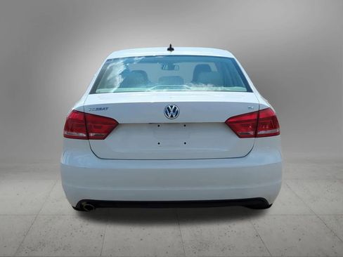 Used 2012 Volkswagen Passat 2.5 SE FWD image 5