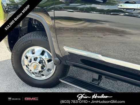 Certified 2024 Chevrolet Silverado 3500 High Country w/ High Country Premium Package image 10