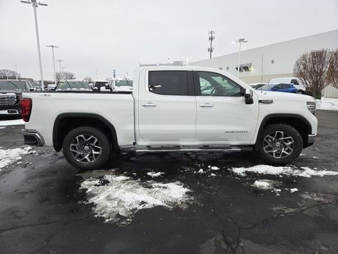 New 2026 GMC Sierra 1500 SLT w/ SLT Premium Plus Package image 32