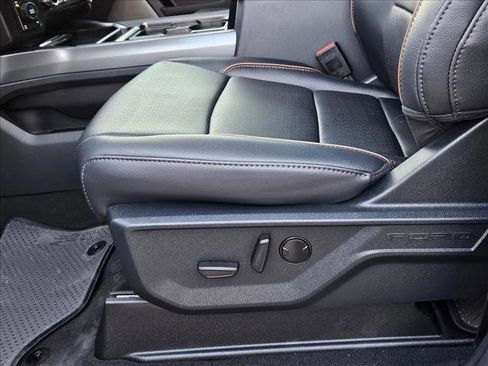 New 2026 Ford F250 Lariat w/ FX4 Off-Road Package image 4