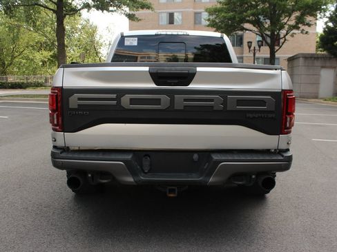Used 2019 Ford F150 Raptor w/ Equipment Group 801A Mid AWD/4WD image 8
