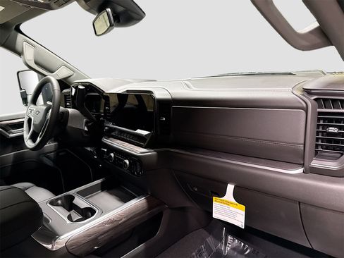 New 2026 Chevrolet Silverado 2500 LTZ w/ Trail Boss Package image 31