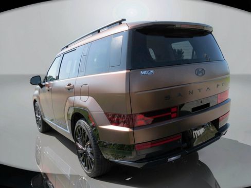 Used 2024 Hyundai Santa Fe Calligraphy AWD/4WD image 5