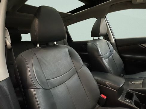 Used 2014 Nissan Rogue SL w/ SL Premium Package image 15