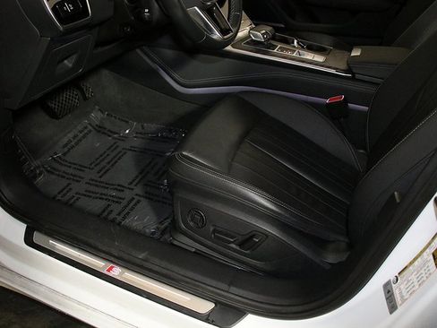 Used 2024 Audi A6 Premium Plus image 27