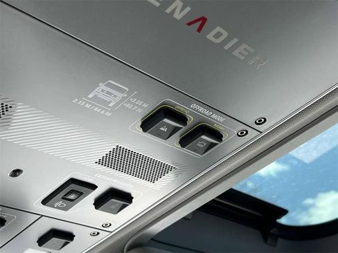 Used 2025 INEOS Grenadier image 32