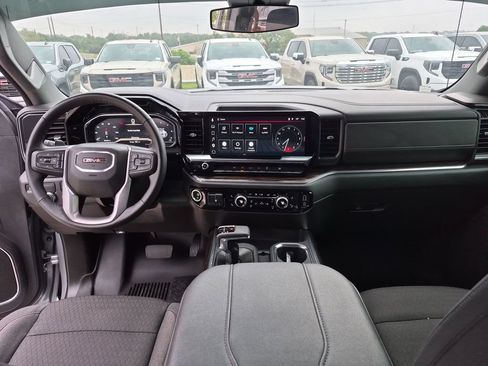 Used 2024 GMC Sierra 1500 Elevation RWD image 30