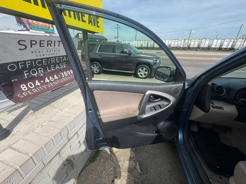 Used 2008 Toyota RAV4 4WD image 11
