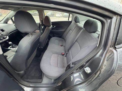 Used 2014 Kia Rio EX FWD image 9