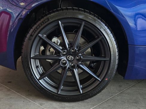 Certified 2026 Toyota GR86 Premium RWD image 5