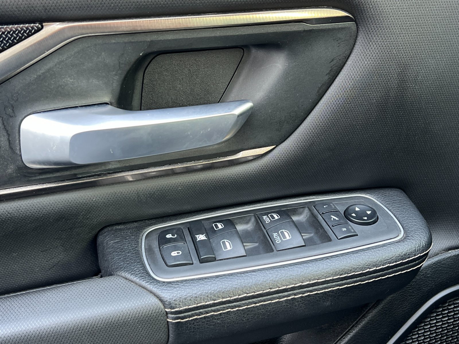 Used 2021 RAM 1500 Rebel w/ Rebel Level 1 Equipment Group AWD/4WD image 11