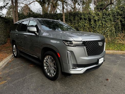 Used 2023 Cadillac Escalade Premium Luxury w/ LPO, Floor Liner Package image 3