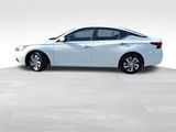 Used 2020 Nissan Altima 2.5 S image 3