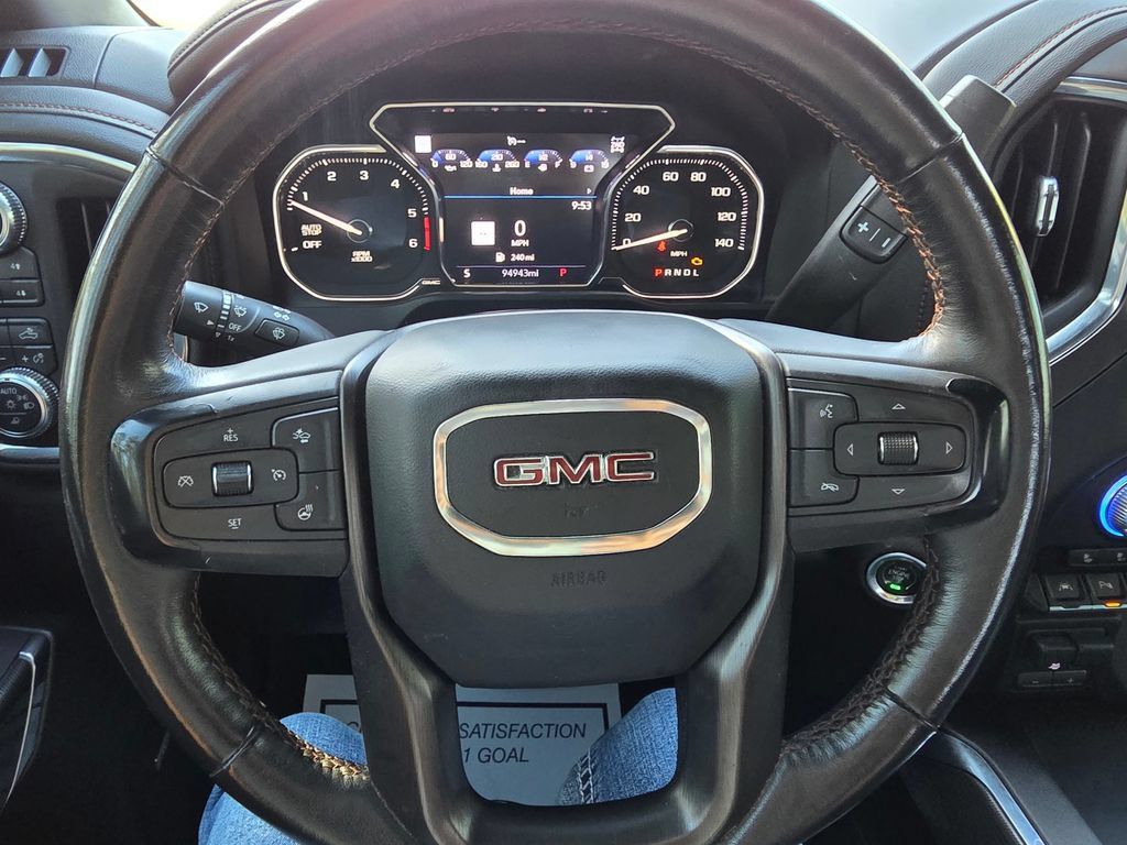 Used 2021 GMC Sierra 1500 AT4 w/ AT4 Premium Package AWD/4WD image 34