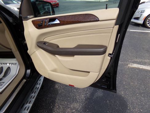 Used 2014 Mercedes-Benz ML 350 4MATIC image 30