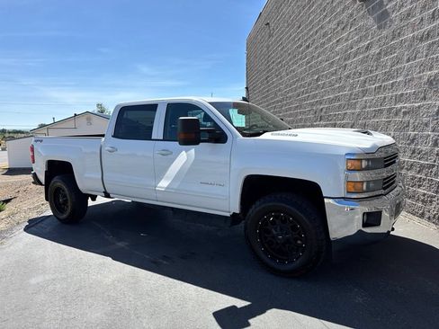 Used 2018 Chevrolet Silverado 2500 LT w/ LT Fleet Convenience Package AWD/4WD image 1