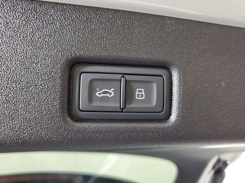 New 2025 Audi Q5 Premium Plus image 10