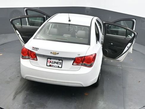 Used 2011 Chevrolet Cruze LT image 59