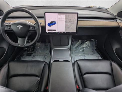 Used 2022 Tesla Model 3 Long Range image 17