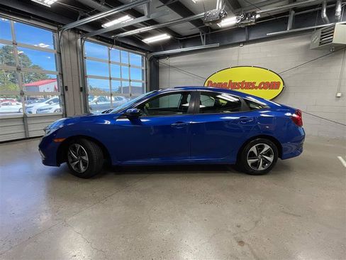 Used 2020 Honda Civic LX image 2