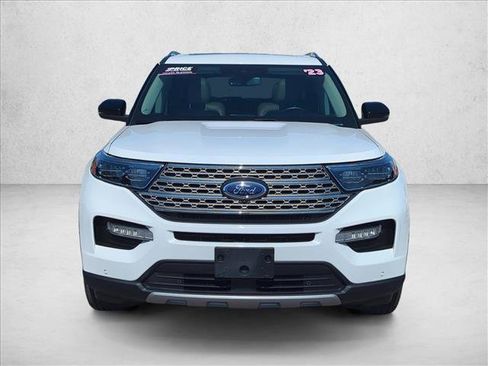 Certified 2023 Ford Explorer Limited w/ Equipment Group 301A image 2