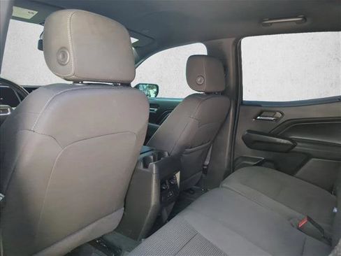 Used 2024 GMC Canyon Elevation w/ Convenience Package RWD image 18