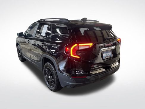 Certified 2024 GMC Terrain SLE w/ Driver Convenience Package image 3
