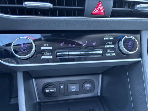 Used 2023 Hyundai Sonata SEL w/ Convenience Package image 12