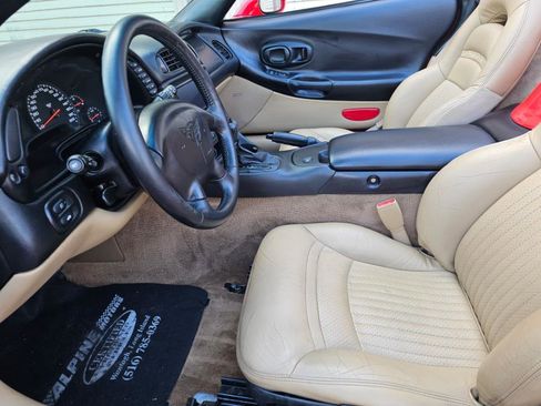Used 1999 Chevrolet Corvette Convertible w/ Memory Pkg image 7
