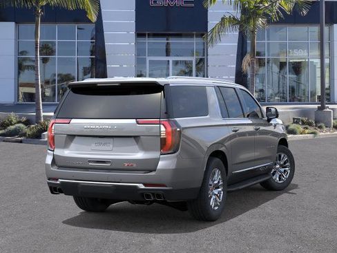 Used 2026 GMC Yukon XL Denali AWD/4WD image 4