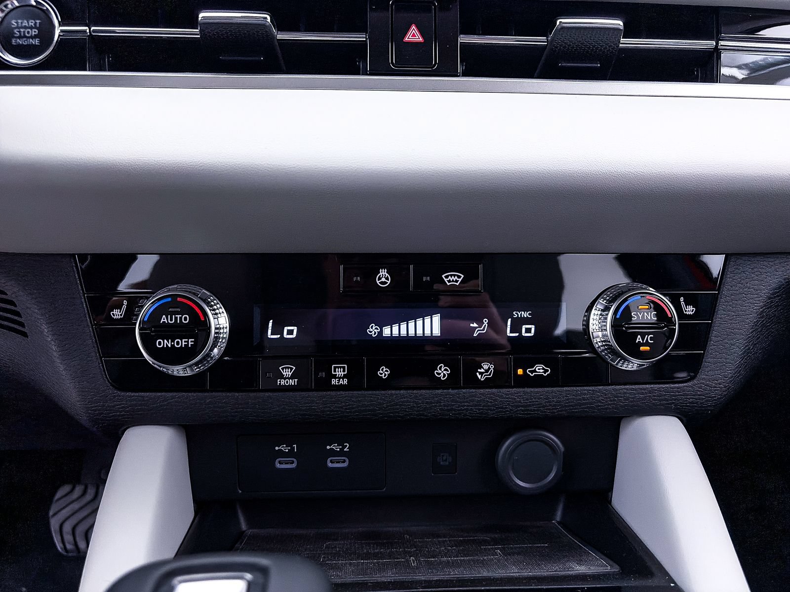 Used 2026 Mitsubishi Outlander SE AWD/4WD image 18