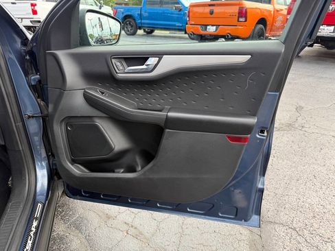 Used 2020 Ford Escape SEL FWD image 23