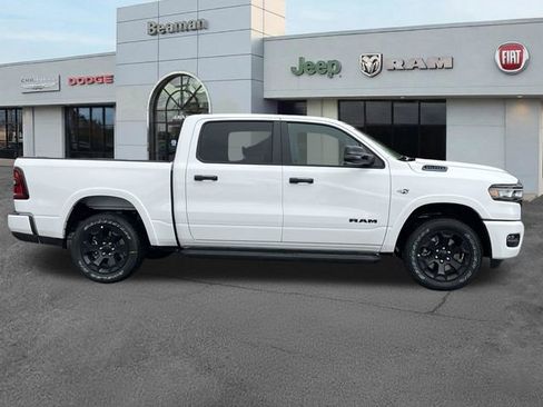 New 2026 RAM 1500 4x4 Crew Cab image 8