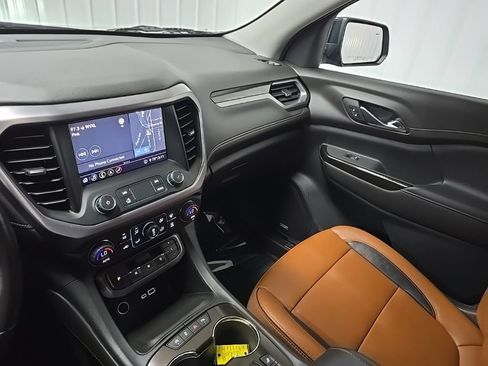 Used 2020 GMC Acadia AT4 AWD/4WD image 29