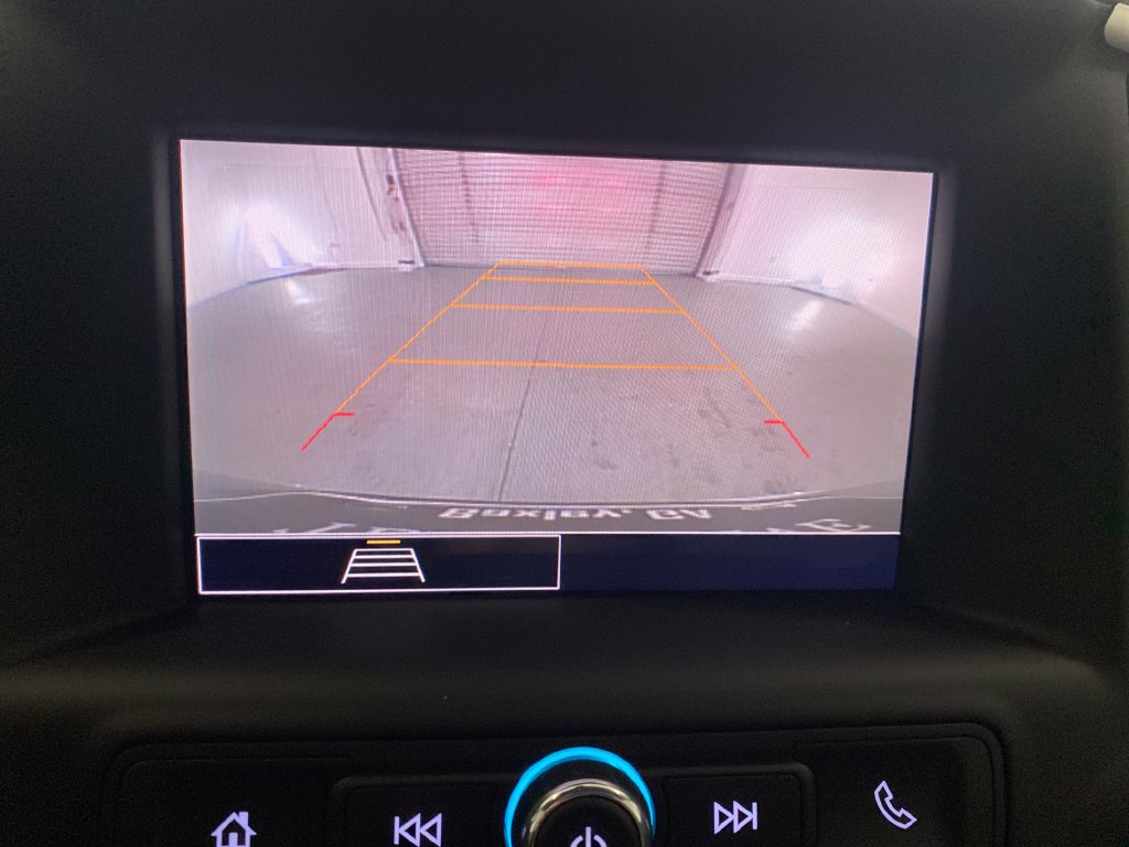 Used 2024 GMC Terrain SLE w/ Driver Convenience Package FWD image 23