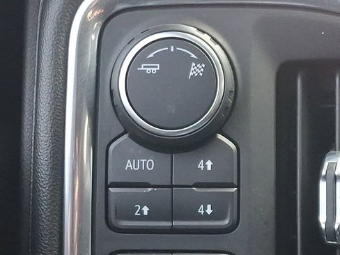 Used 2019 Chevrolet Silverado 1500 RST image 23