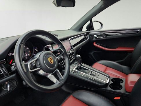 Used 2021 Porsche Macan S AWD/4WD image 16
