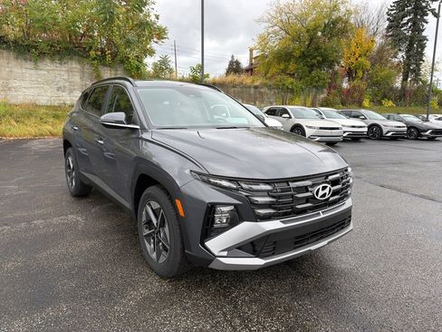 New 2025 Hyundai Tucson SEL image 1