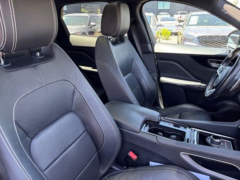 Used 2018 Jaguar F-PACE R-Sport AWD/4WD image 19