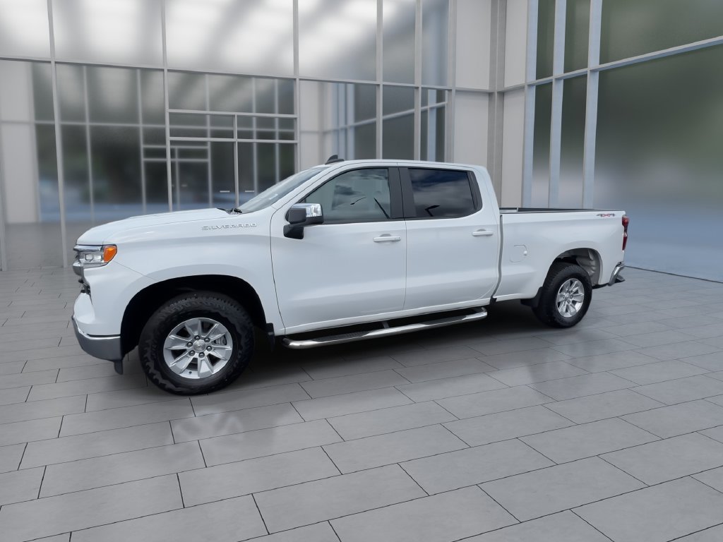 Used 2024 Chevrolet Silverado 1500 LT w/ Work Truck Package AWD/4WD image 4