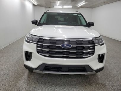 New 2026 Ford Explorer Active w/ Active Comfort Package