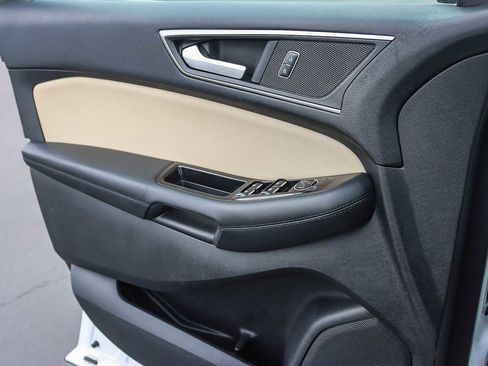 Used 2015 Ford Edge SEL w/ Equipment Group 201A image 19