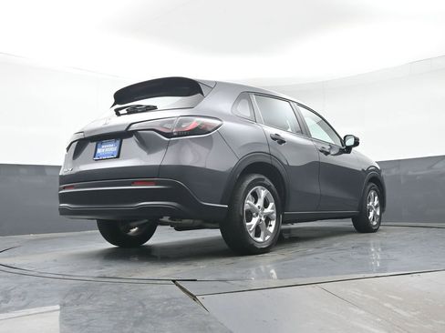 Certified 2024 Honda HR-V LX image 32