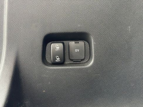 Used 2016 Ford Edge Titanium w/ Technology Package image 33