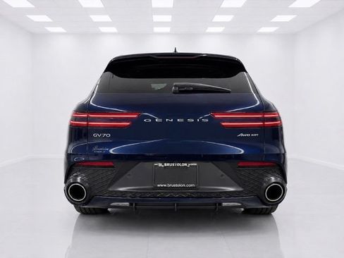 Used 2022 Genesis GV70 3.5T Sport w/ Sport Advanced Package AWD/4WD image 10
