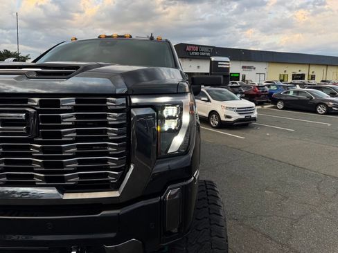 Used 2024 GMC Sierra 2500 Denali Ultimate AWD/4WD image 65