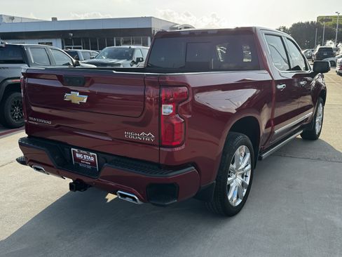 Used 2024 Chevrolet Silverado 1500 High Country AWD/4WD image 8